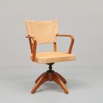 1077 4502 DESK CHAIR